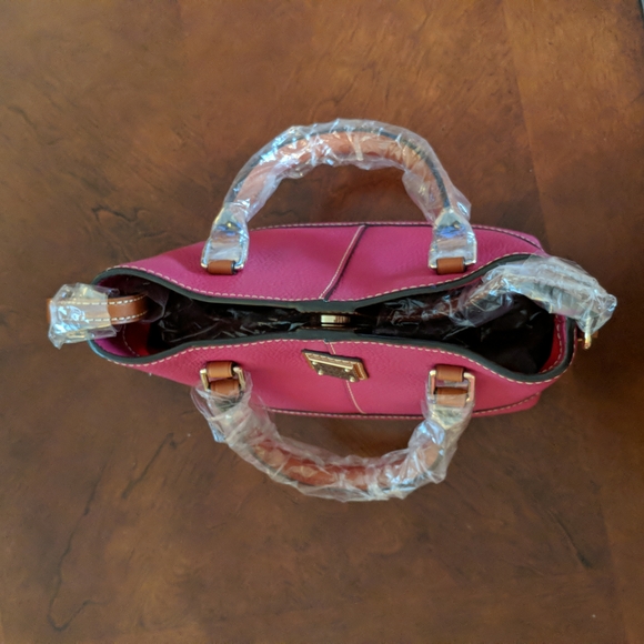 HTF NWT Dooney & Bourke Mini Chelsea - Picture 8 of 11